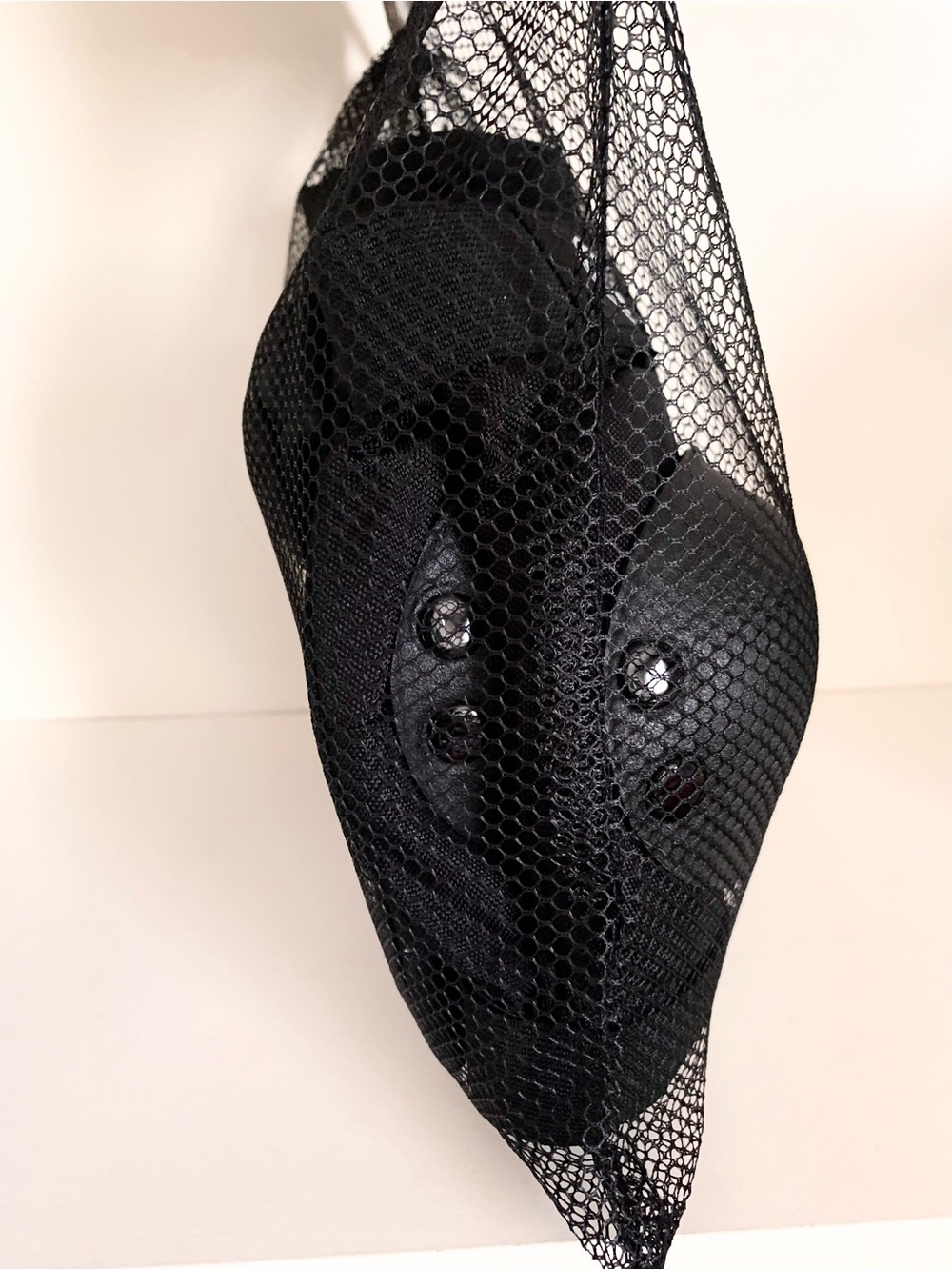 BELL Black Pad Set - Wrist, Knee & Elbow Guards - Picture 7 of 16